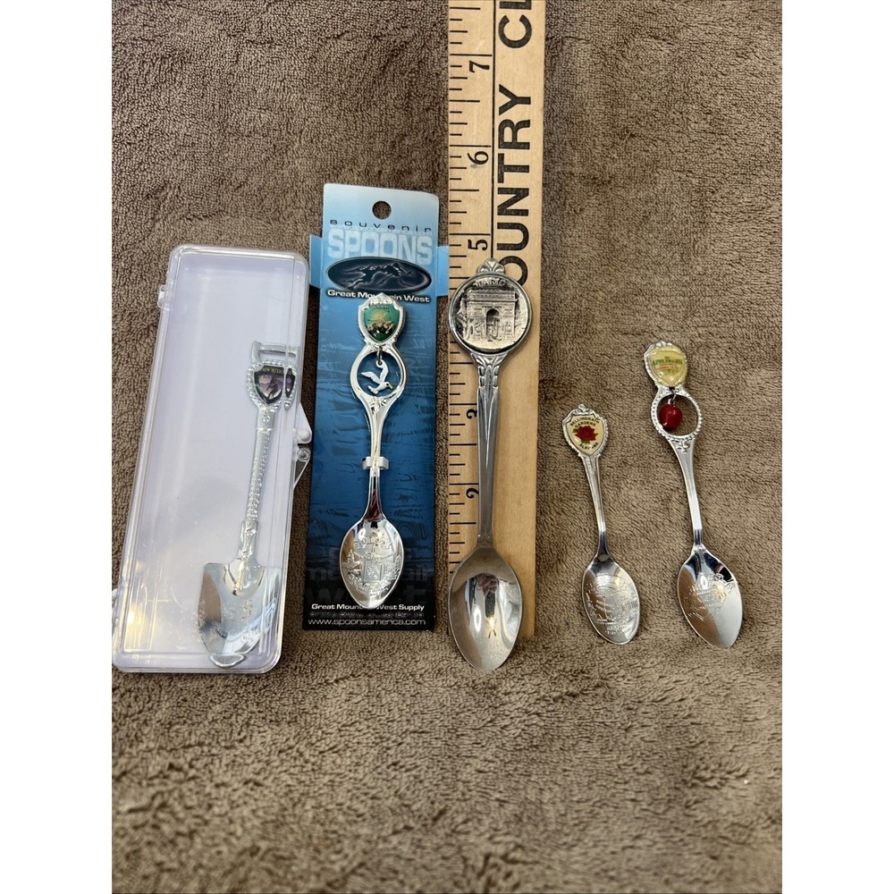 Lot (5) Souvenir Spoons - New Mexico, Paris, Tennessee, Alabama, Utah‎